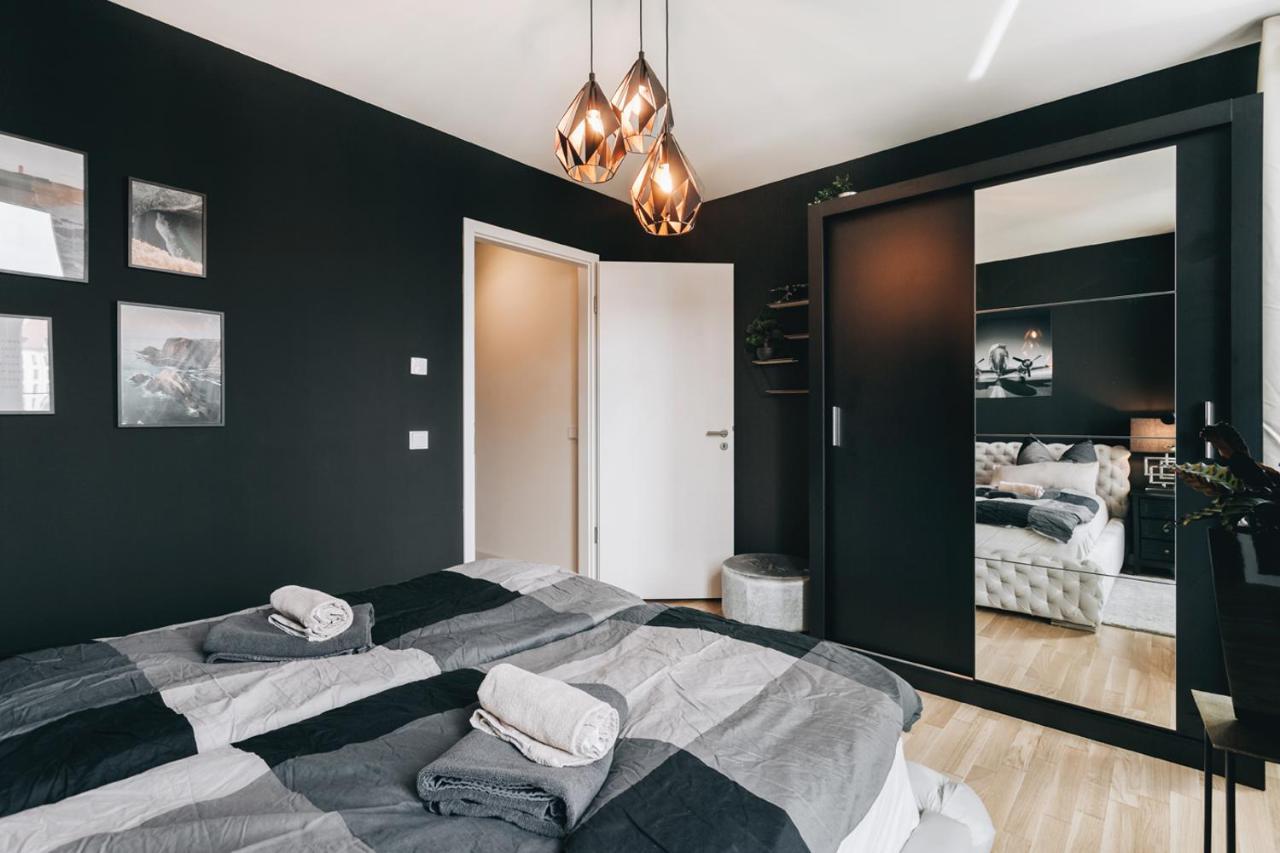 Stilvolle 4-Raumwohnung Im Zentrum Von Dresden Buitenkant foto